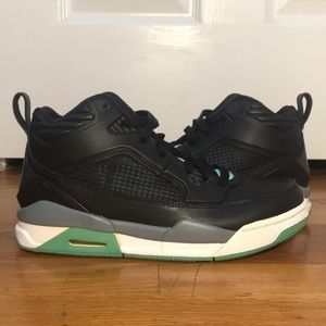 Air Jordan Flight 9 Shoes